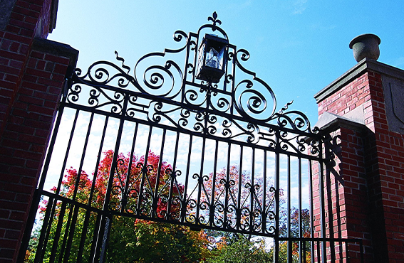 the gates at harlan and blackstone