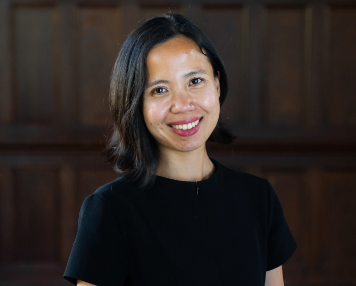 linh pham headshot