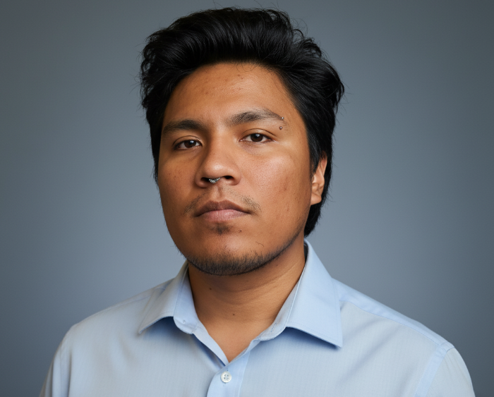 ricardo headshot